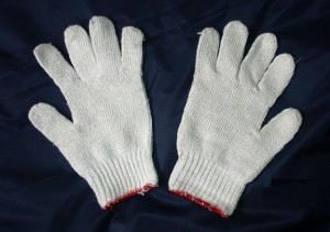 Găng tay sợi màu trắng